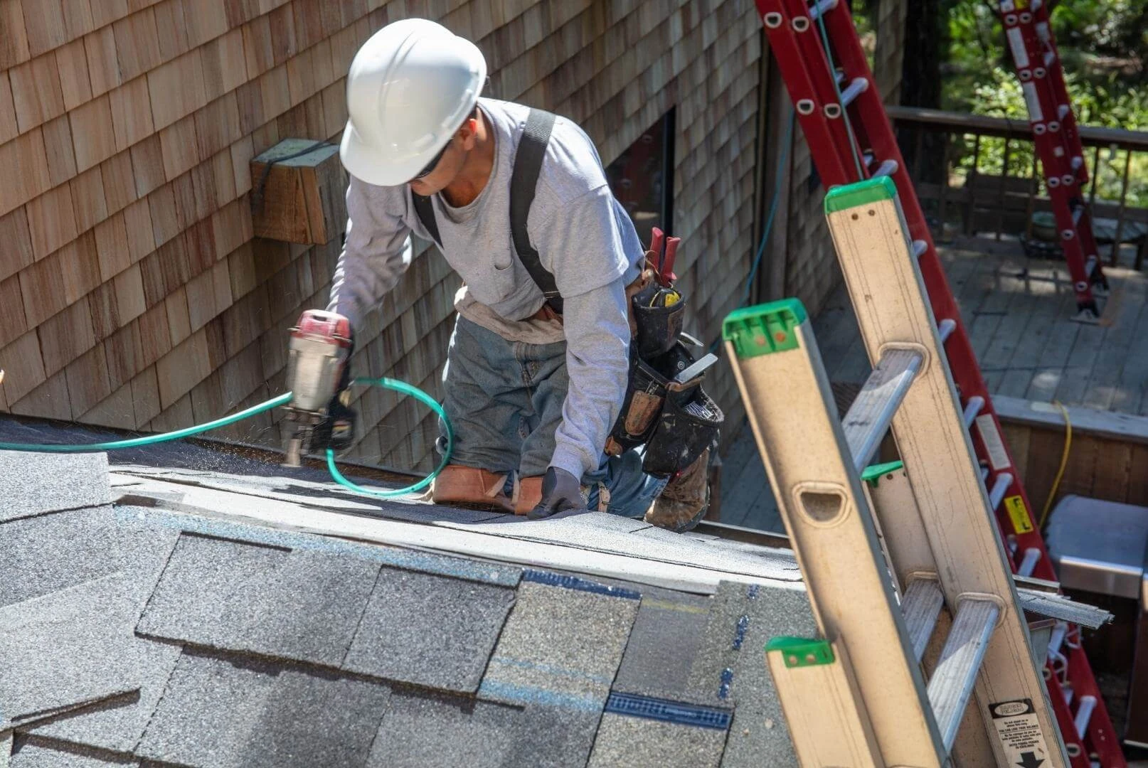 R&K roofer working in St. Augustine, Florida